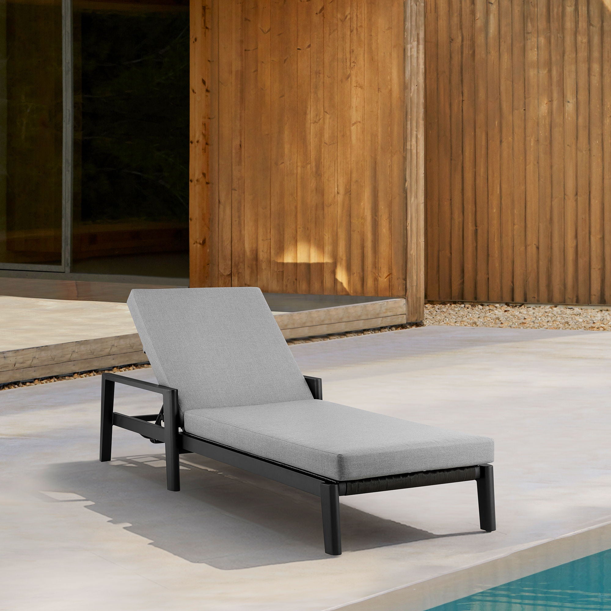 Cayman - Outdoor Patio Adjustable Chaise Lounge Chair In Aluminum With Gray Cushions
