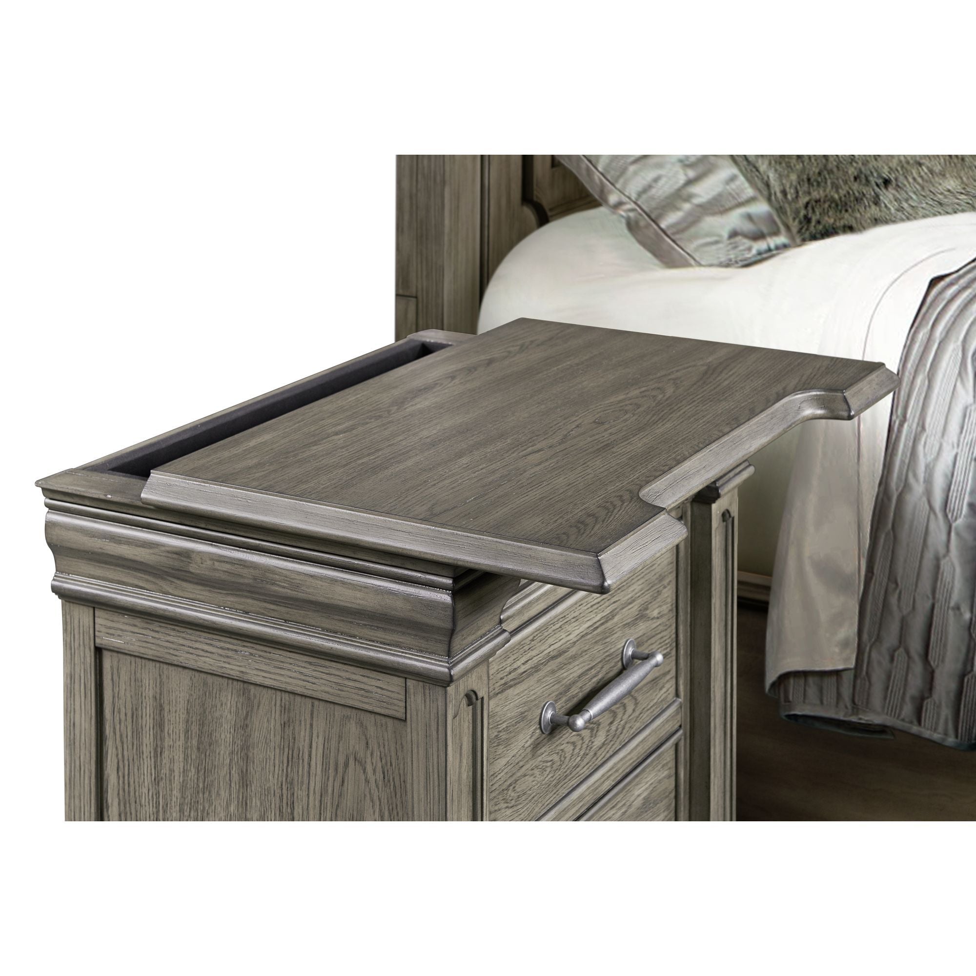 Kings Court - Bedroom Set