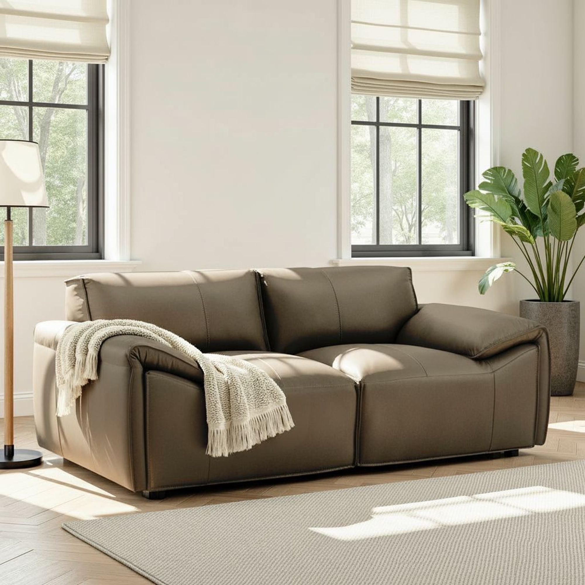 Tanner - Leather Loveseat With Padded Arms