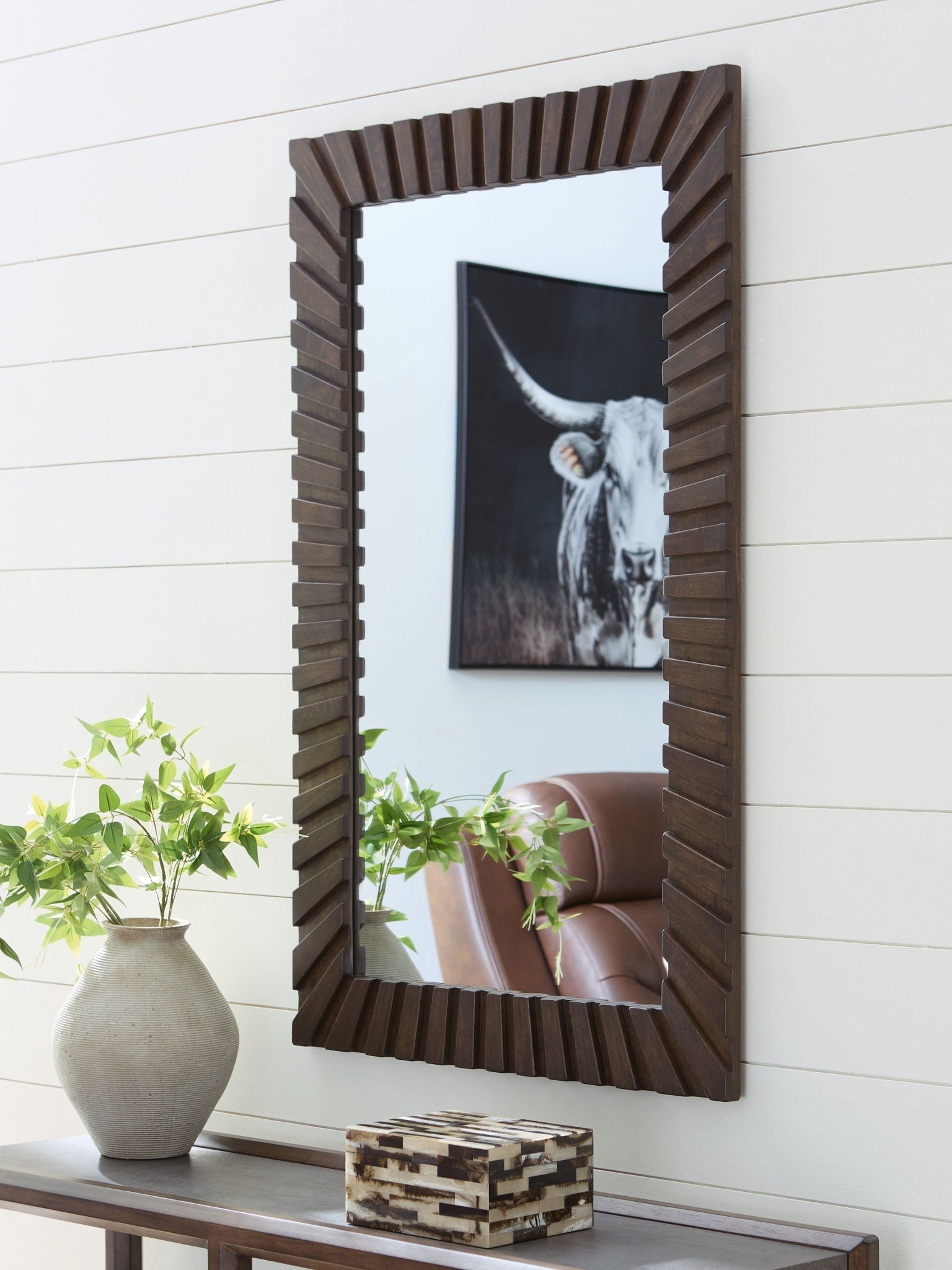 Advin - Accent Mirror - Dark Brown
