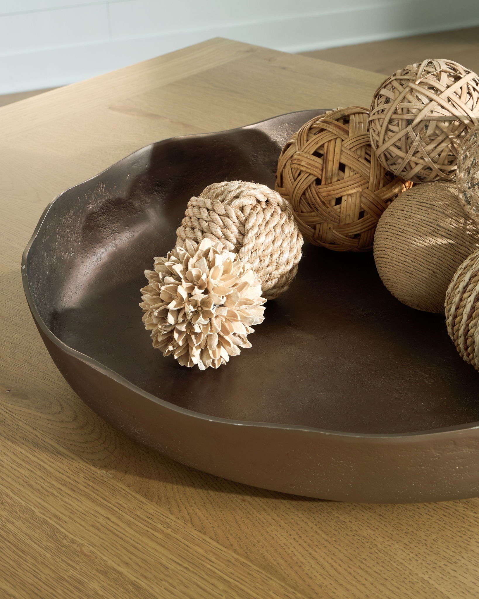 Wallmen - Tray - Champagne Gold Finish