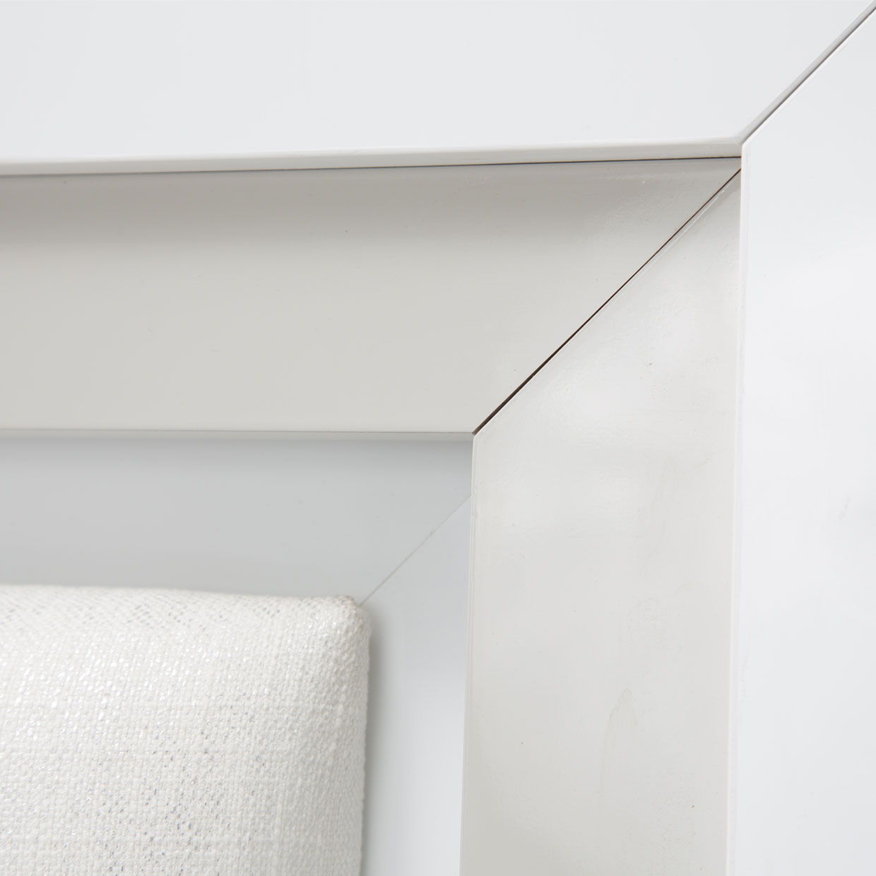 Sky Tower - Upholstered Bed