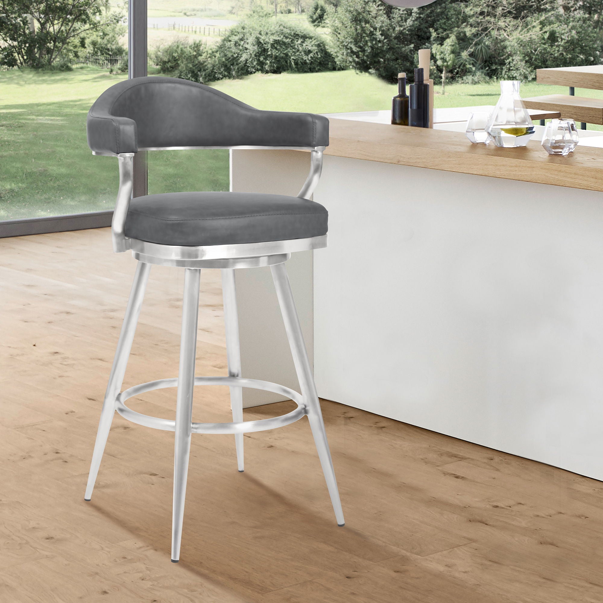 Justin - Swivel Vintage Bar Stool