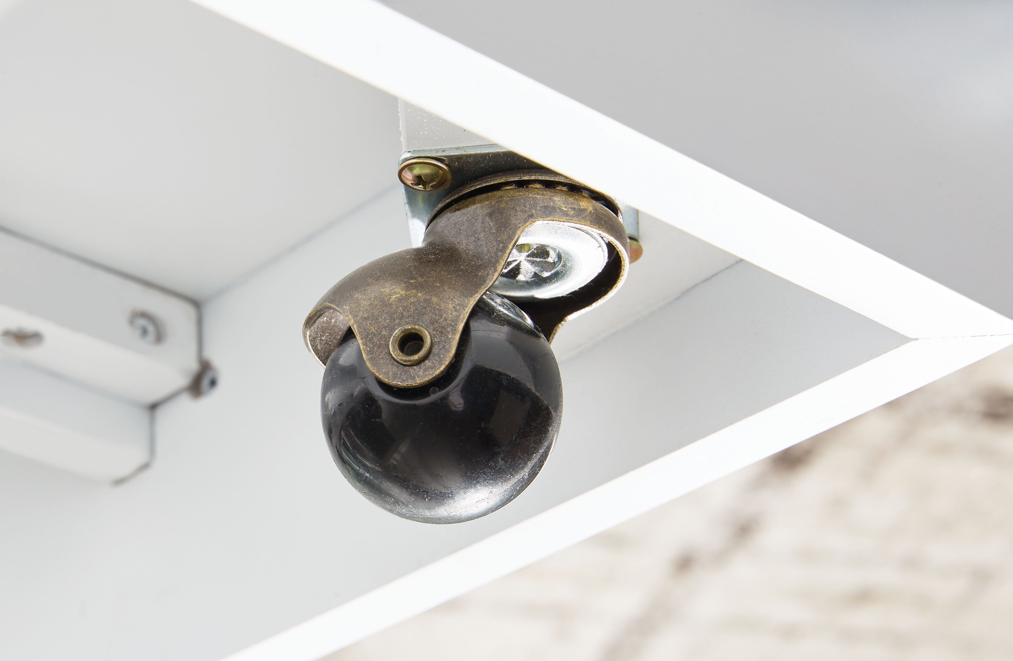 Gardoni - Rectangular Cocktail Table - White / Black